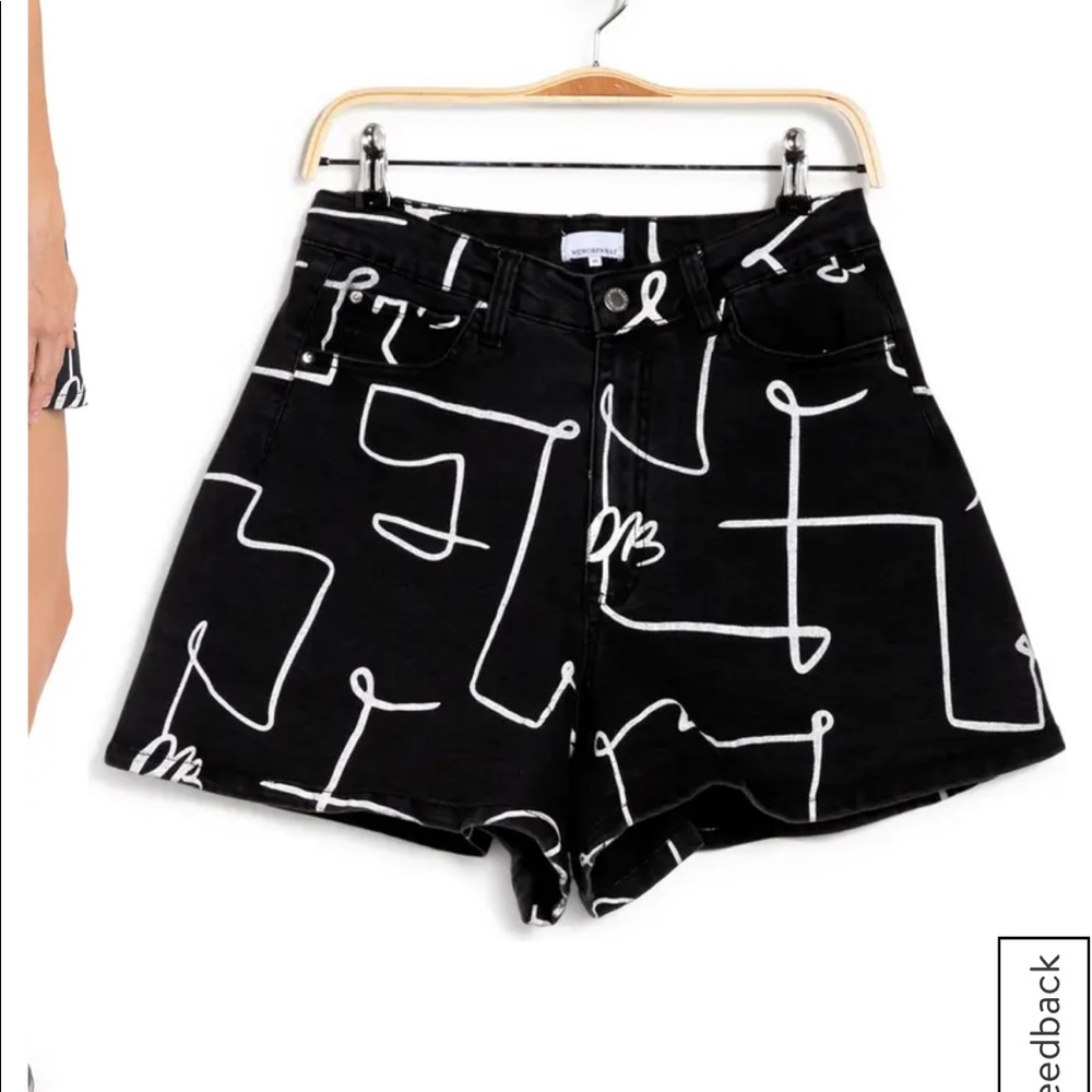 Weworewhat scribble short